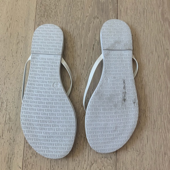 WORN ONCE TKEES SANDALS - Picture 2 of 2